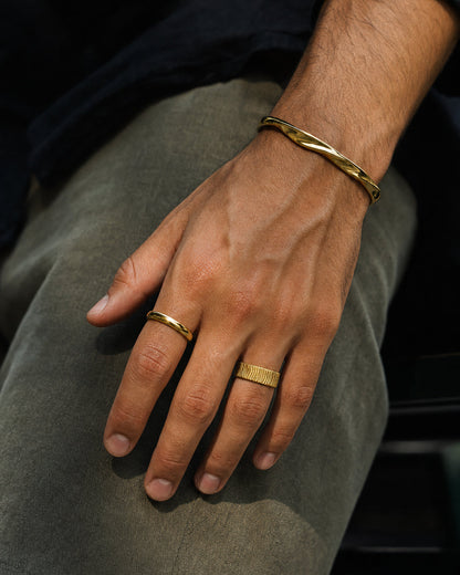Dorato ring