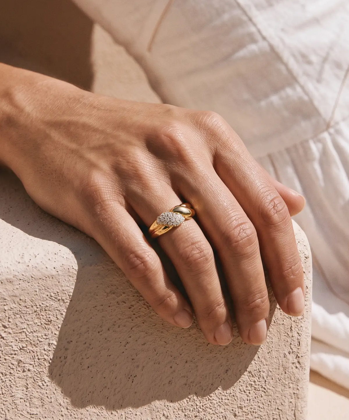 Fara ring