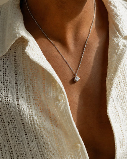 Game necklace