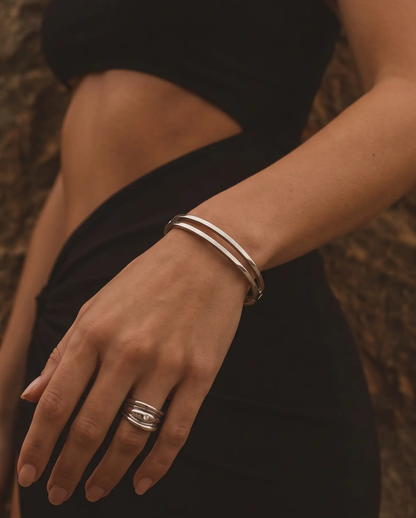 Tea bangle