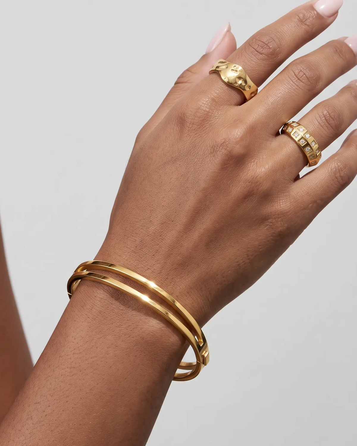 Tea bangle
