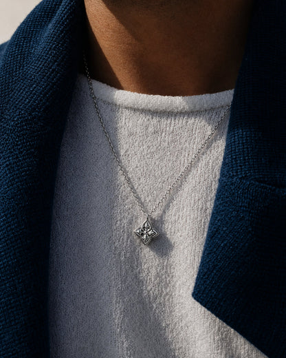Vela necklace